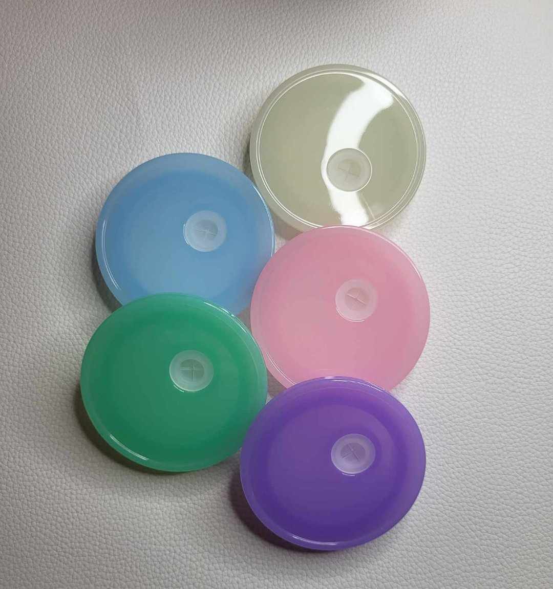 Plastic Lids