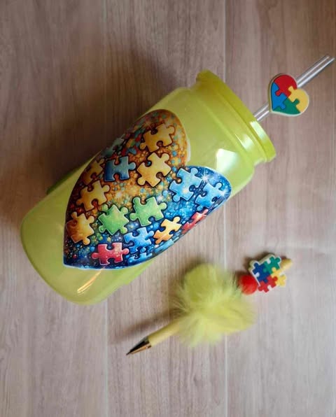 Autism yellow can cup plastic and pen set
